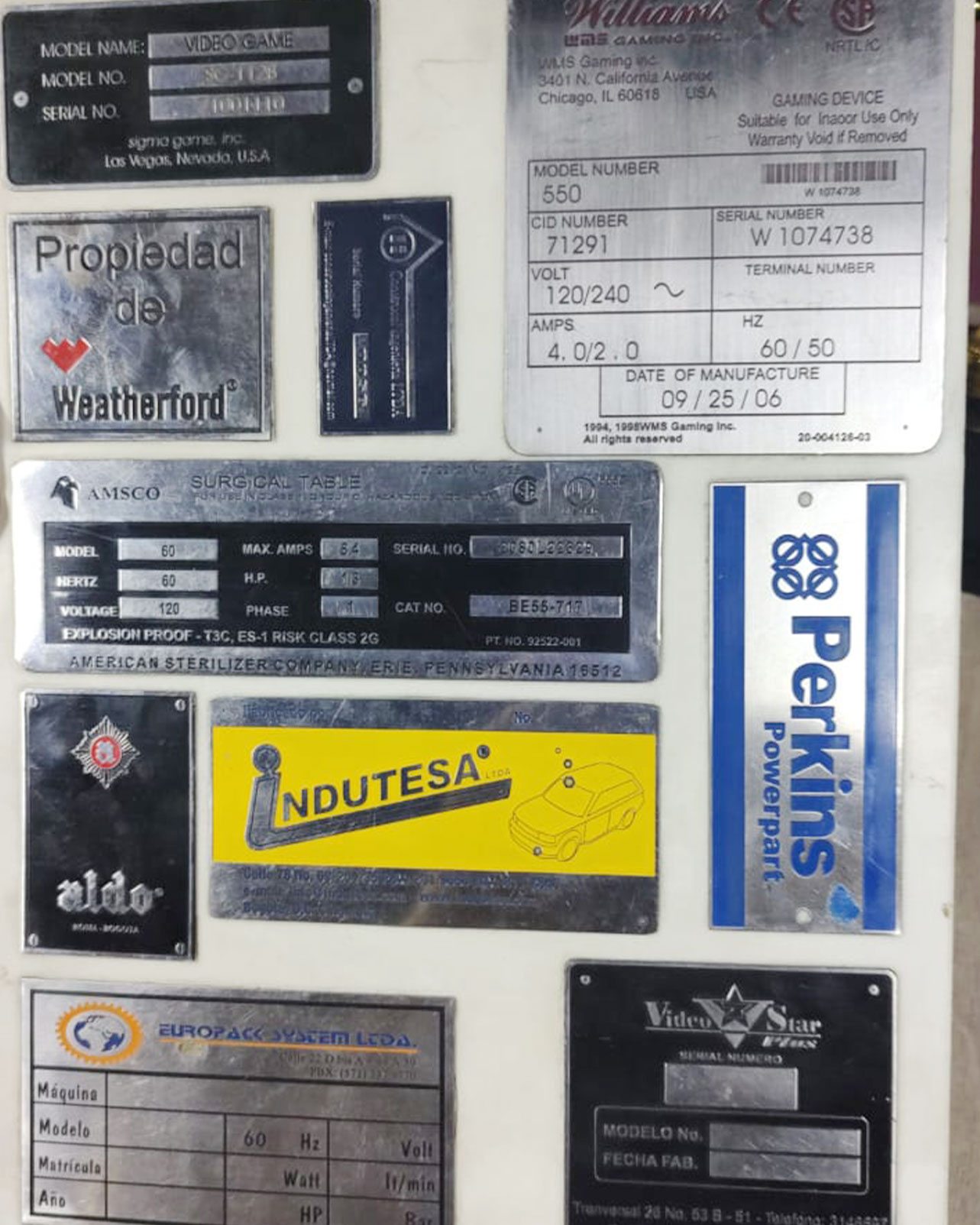 Carteles de Metal
